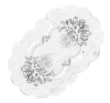 Lade das Bild in den Galerie-Viewer, Weiss / Silber Tischläufer Mitteldecke Weihnachtsdecke Kerzen Weihnachtsglocken