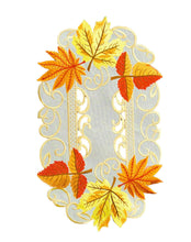 Lade das Bild in den Galerie-Viewer, Kastanie Herbst Blatt Tischläufer Tischdecke Mitteldecke Deckchen gestickt creme