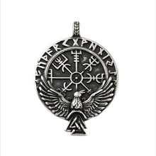 Lade das Bild in den Galerie-Viewer, Runenrabe Valdr Kettenanhänger aus Edelstahl – beidseitig graviert