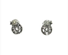 Lade das Bild in den Galerie-Viewer, „SilverStar“ Ohrstecker Pentagramm – 925er Silber – ca. 6 mm