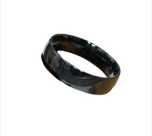 Lade das Bild in den Galerie-Viewer, Midnight Steel Ring Bandring Partnerring schwarz glänzend Edelstahl 6 mm breit