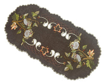 Lade das Bild in den Galerie-Viewer, Eulen Kastanie Herbst Tischläufer Tischdecke Mitteldecke Deckchen gestickt braun