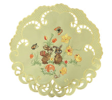 Lade das Bild in den Galerie-Viewer, Osterhasen Ostereier Schmetterlinge Tischläufer Tischdecke Mitteldecke gestickt