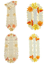 Lade das Bild in den Galerie-Viewer, Kastanie Herbst Blatt Tischläufer Tischdecke Mitteldecke Deckchen gestickt creme