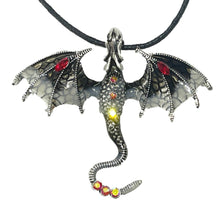 Lade das Bild in den Galerie-Viewer, Kette Halskette Modeschmuck mit Anhänger Drachen Dragon verschiedene Farben