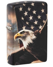 Lade das Bild in den Galerie-Viewer, Zippo Feuerzeug - Eagle USA Flag Design in Zippobox