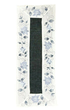 Lade das Bild in den Galerie-Viewer, Tischläufer Tischdecke Mitteldecke Tischband gestickt Rosen Silber Grau Weiss