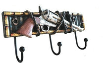 Lade das Bild in den Galerie-Viewer, Kleiderhaken Garderobe Hakenbrett Colt Pistole Western 3 Haken