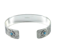Lade das Bild in den Galerie-Viewer, Armreifen Armspange aus German Silver Handgraviert mit türkisen Steinen