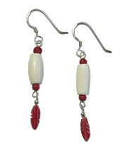 Lade das Bild in den Galerie-Viewer, Ohrringe Ohrhänger Indianerschmuck Westernschmuck Knochen Bein 925er Silber