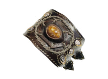 Lade das Bild in den Galerie-Viewer, Echt Lederarmband Westernarmband BREIT braun mit Sicherheitsfach