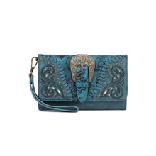 Lade das Bild in den Galerie-Viewer, Clutch Handtasche Schultertasche Westerntasche Montana West mit Buckle, Nieten