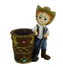 Lade das Bild in den Galerie-Viewer, Dekofigur Stiftehalter Stiftebox Vase Cowgirl Westerndekoration Colt Winchester