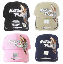 Lade das Bild in den Galerie-Viewer, Baseballcap Base Cap Mütze mit Schild und bestickt mit Wolf Federn Native Pride