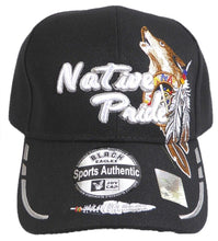 Lade das Bild in den Galerie-Viewer, Baseballcap Base Cap Mütze mit Schild und bestickt mit Wolf Federn Native Pride
