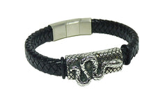 Lade das Bild in den Galerie-Viewer, Stabiles Lederarmband geflochten mit Schlange Kobra aus Edelstahl