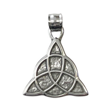 Lade das Bild in den Galerie-Viewer, Trinity Shield Steel Triskele / Keltischer Knoten Anhänger aus 316L Edelstahl
