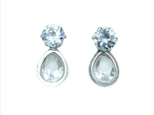 Lade das Bild in den Galerie-Viewer, Crystal Drop Elegance Ohrstecker – Edelstahl, 5 Farben, ca. 15 × 11 mm
