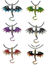 Lade das Bild in den Galerie-Viewer, Kette Halskette Modeschmuck mit Anhänger Drachen Dragon verschiedene Farben
