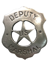 Lade das Bild in den Galerie-Viewer, Anstecker Pin Sheriffstern Deputy Marshal Historische Nachbildung Made in USA
