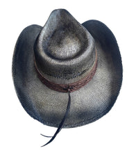 Lade das Bild in den Galerie-Viewer, Desert Star Western Strohhut Cowboyhut mit Leder-Applikation

