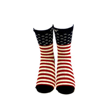 Lade das Bild in den Galerie-Viewer, Strümpfe Socken Söckchen Flagge USA Stars &amp; Stripes rot oder blau
