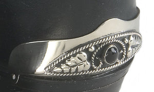 Stiefelhacken aus Metall, verziert, Onyx